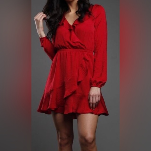 Express red ruffled dress. - Picture 1 of 3